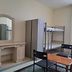 Top House Hostel